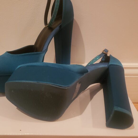 3/$24 Teal Satin Platform Block Heels - Picture 6 of 6